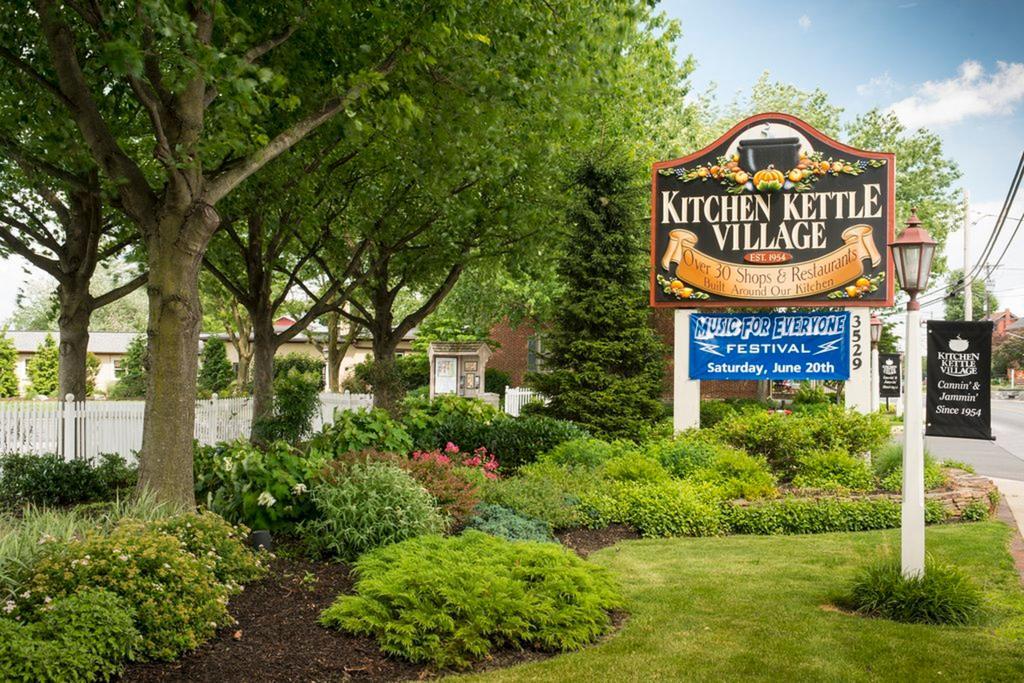 The At Kitchen Kettle